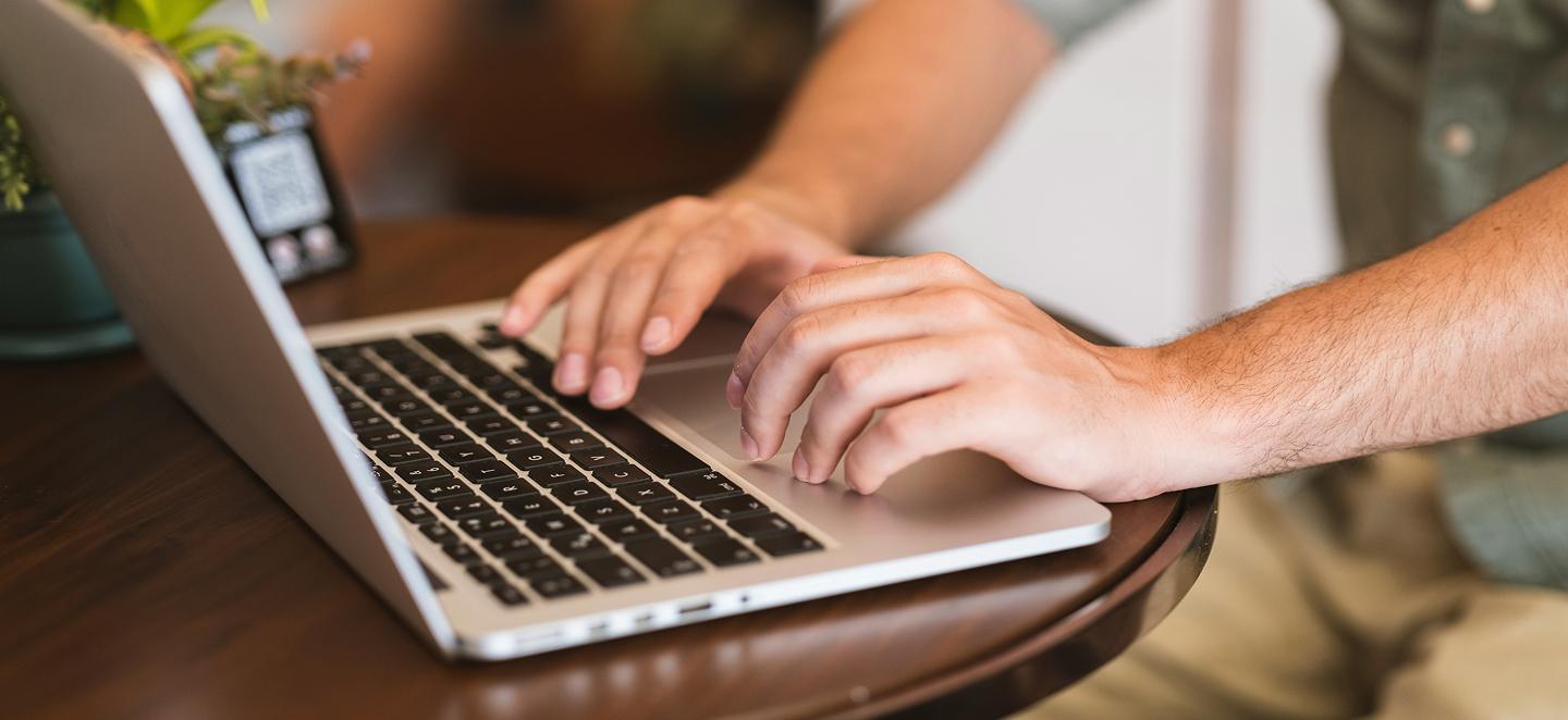 Задний фон секции героя