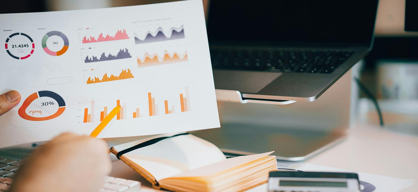 Задний фон секции героя