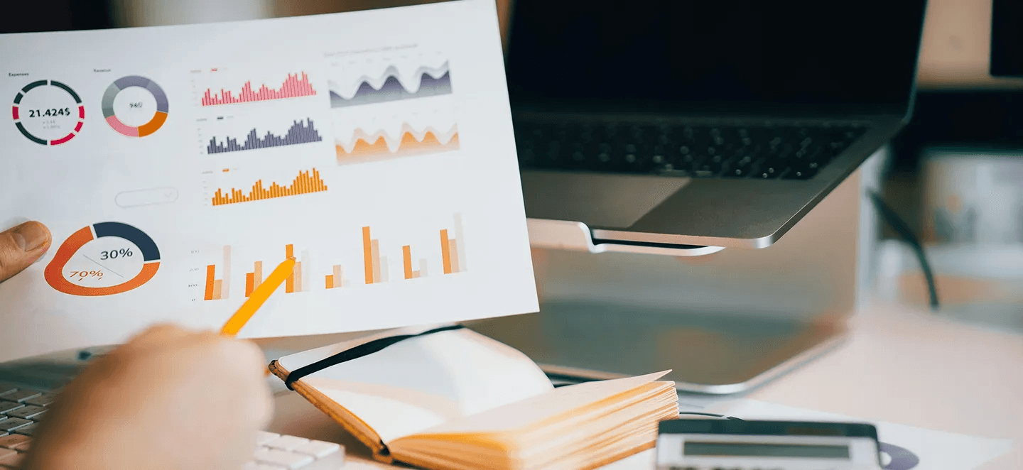 Задний фон секции героя