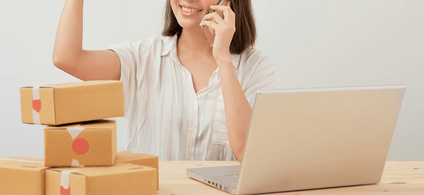 Задний фон секции героя